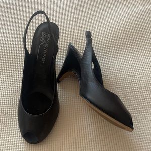 Donald Pliner black lowheel peeptoe slingbacks